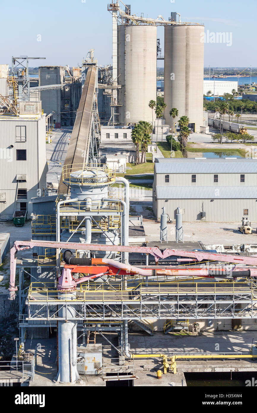 Versand Betrieb ein belebten Industriehafen in Tampa Stockfoto