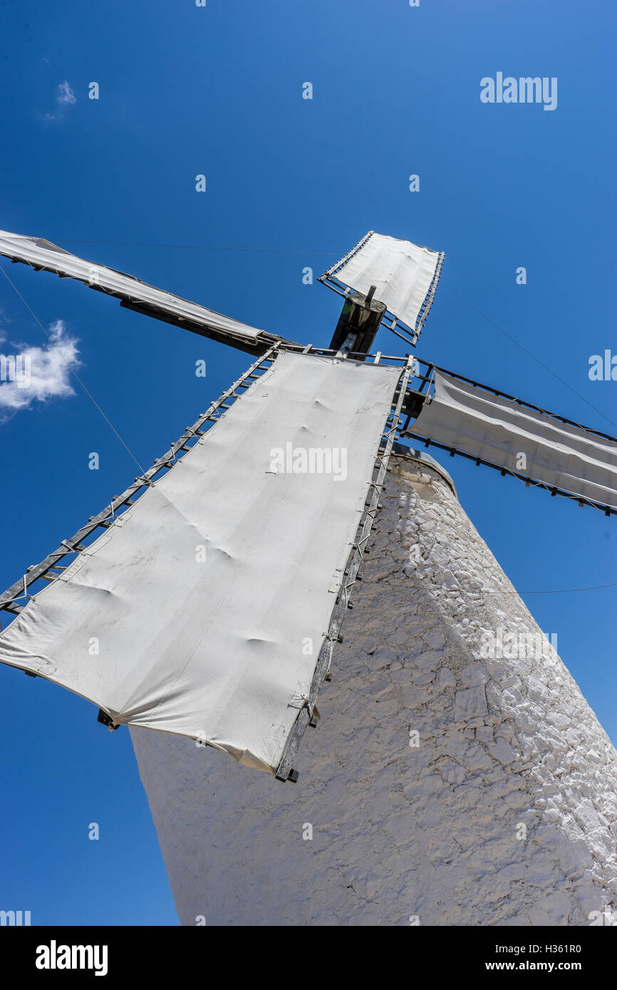 Windmühlen von Consuegra in Toledo Stadt dienten zum Mahlen von
