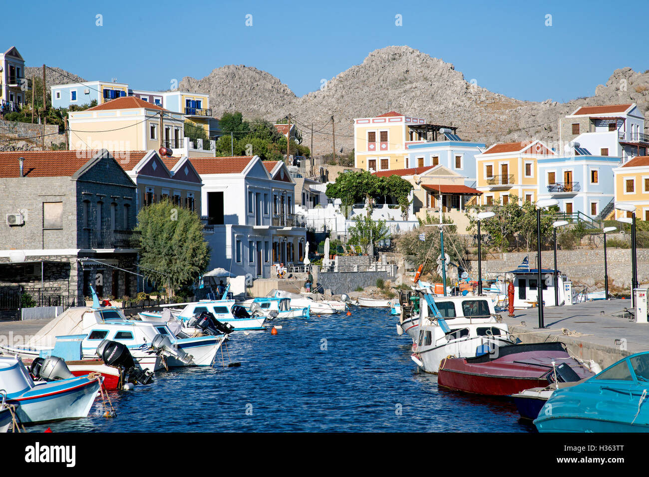 Pedi Hafen Symi griechische Inseln Griechenland Stockfoto