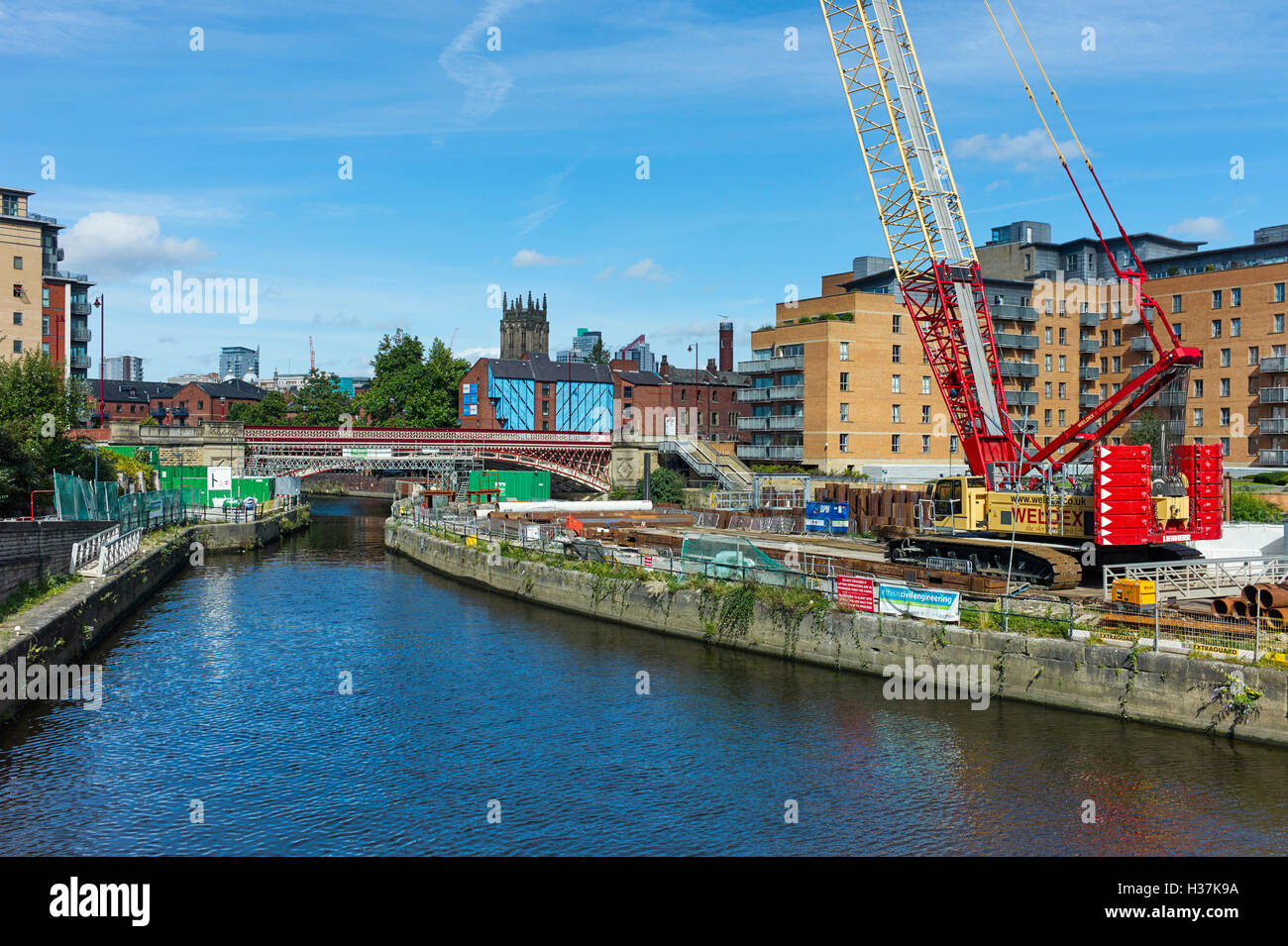 Hochwasserabwehr Gebäude in Leeds Stockfoto