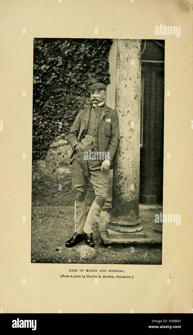 Dieser historische Bericht dokumentiert die Geschichte von Goodwood und den Dukes of Richmond und konzentriert sich auf ihre Auswirkungen auf die britische Kultur, das Landwirtschaftsmanagement und die Traditionen des Pferderennsports. Stockfoto