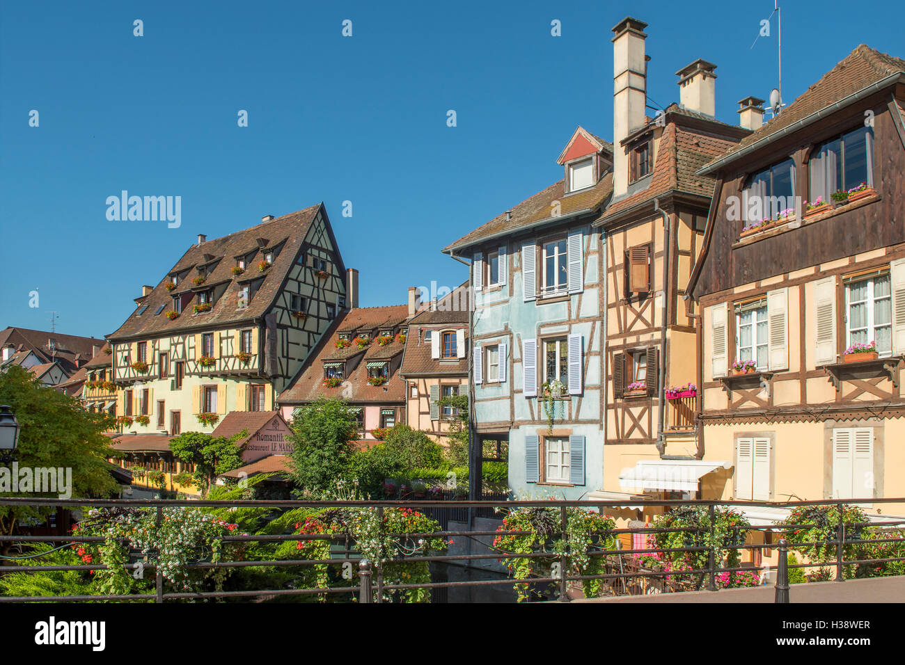 Riverside-Gehäuse, kleine Venedig, Colmar, Elsass, Frankreich Stockfoto