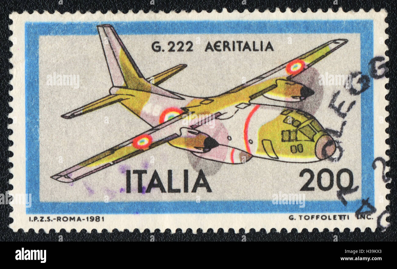 Briefmarke gedruckt in Italien, zeigt G-222 Aeritalia Flugzeug, ca. 1981 Stockfoto