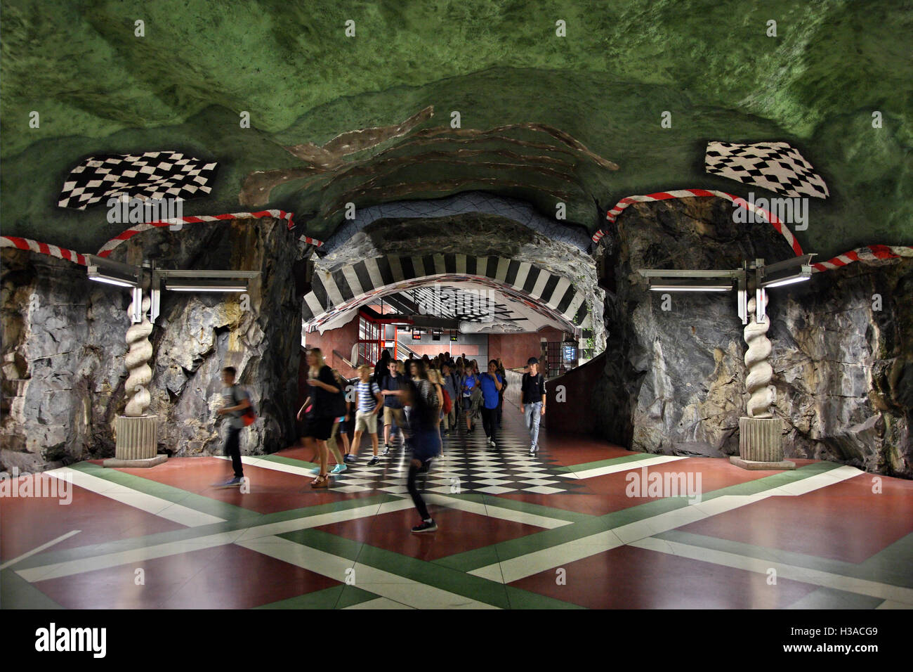 Die beeindruckende Kungstradgarden u-Bahn (Tunnelbana) Station, Norrmalm, Stockholm, Schweden. Stockfoto