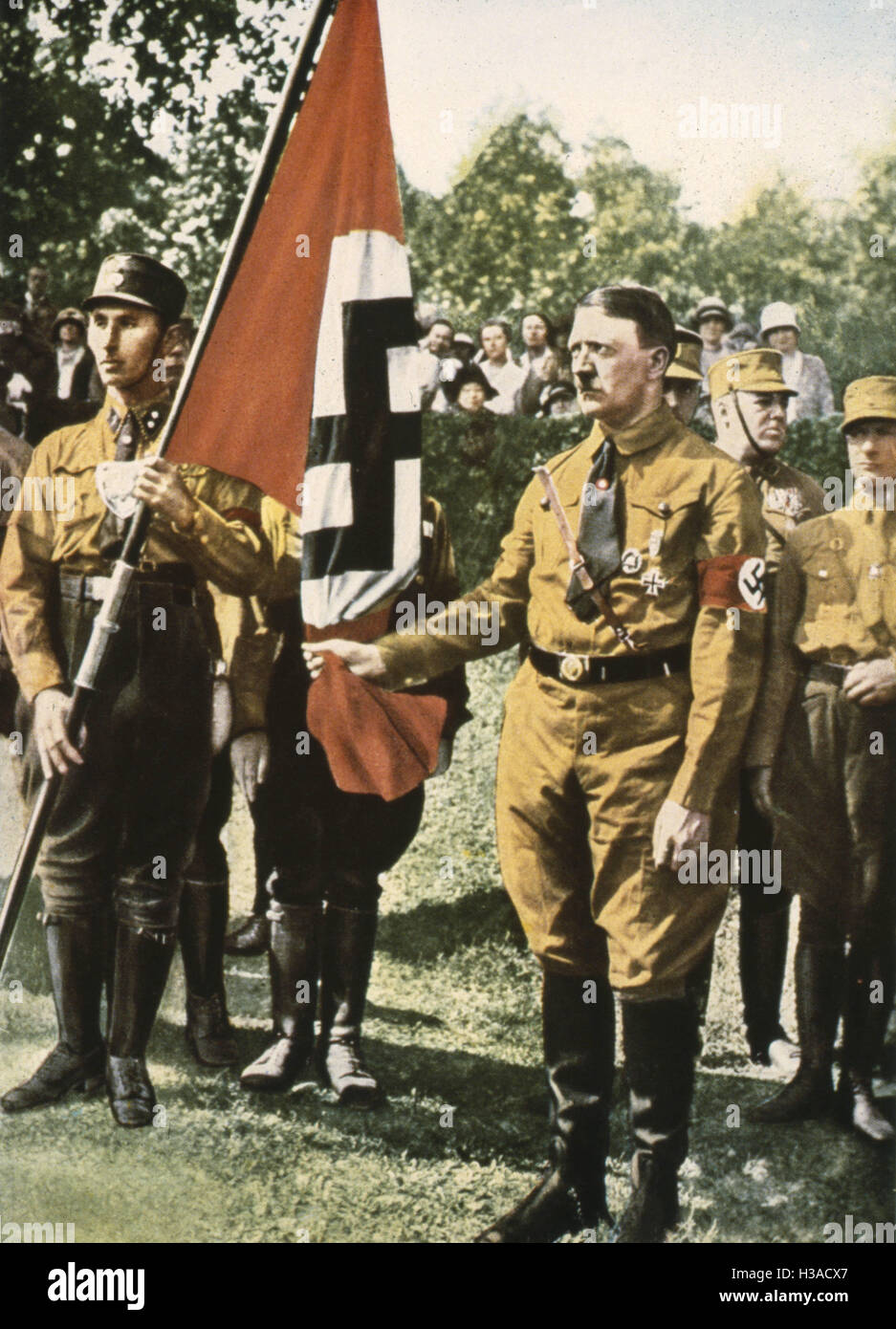 Adolf Hitler während der Nazi-Partei Parteitag in Nürnberg, 1927 Stockfoto