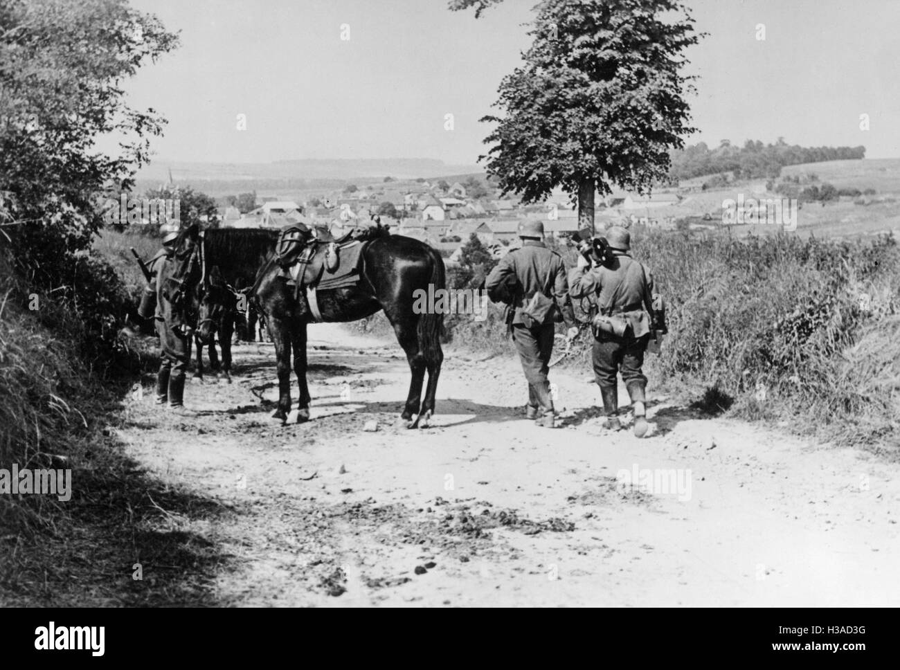 Deutsche in frankreich 1940 Fotos und Bildmaterial in hoher Auflösung