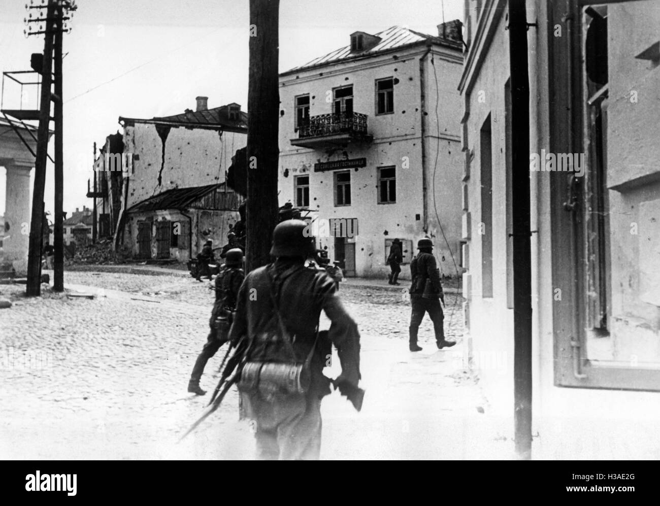 Ablösung der Angriff der Wehrmacht im Kampf an der Ostfront, 1941 Stockfoto
