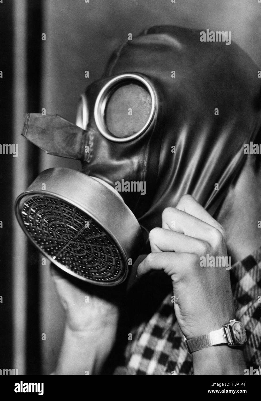 Nationalsozialismus, Bewaffnung: Luft-Schutz vor dem 01.09.1939 Stockfoto