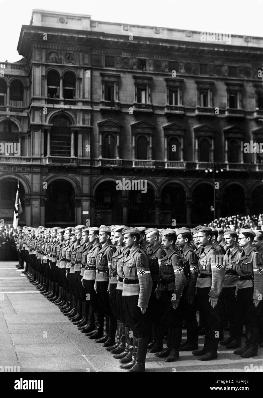 Appell der Hitler-Jugend in Mailand, 1941 Stockfoto