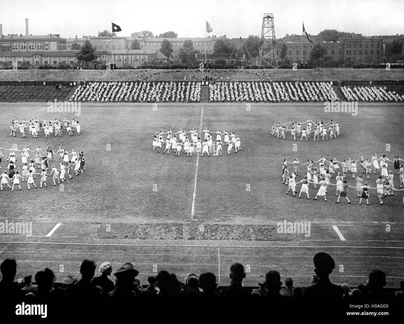 Vorbereitungen der HJ für die Deutschen Jugendmeisterschaften, Berlin 1939 Stockfoto