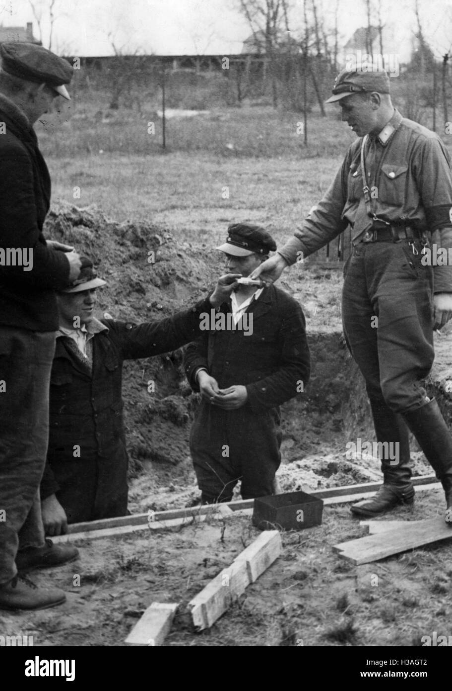 Kz aufseherinnen Fotos und Bildmaterial in hoher Auflösung Alamy