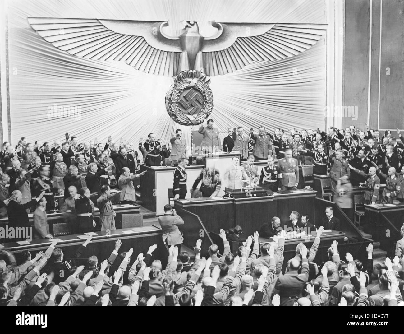 Hitlers Rede vor dem Reichstag in der Krolloper in Berlin, 1939 Stockfoto