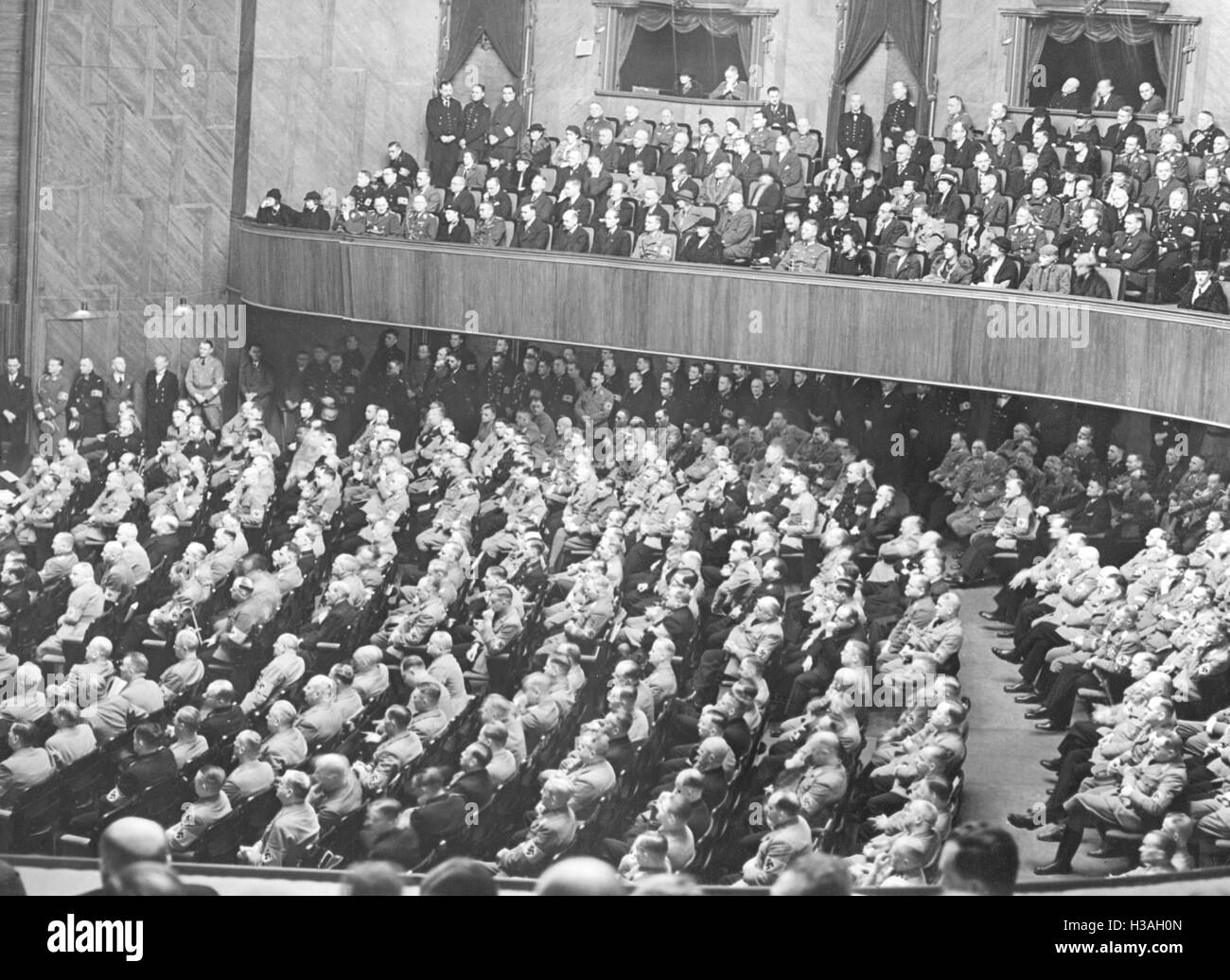 Plenum des Reichstags in der Berliner Kroll-Oper 1936 Stockfoto