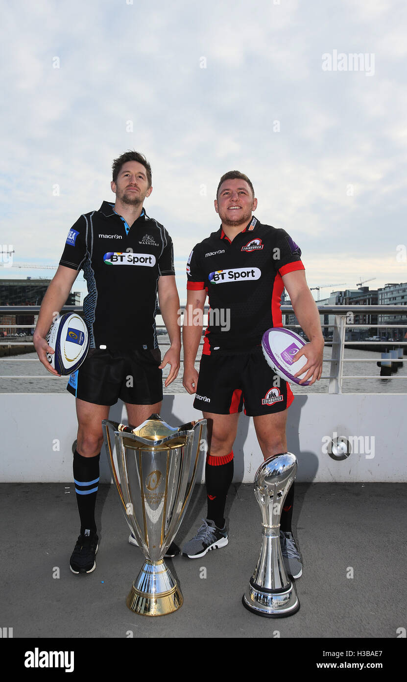 (links-rechts) Glasgow Warriors captain Henry Pyrgos (links) und Edinburgh Kapitän Duncan Wehr während der European Rugby Champions Cup/Challenge Cup-Turniere, die Pro 12 Clubs in Dublin Convention Centre, Irland zu starten. Stockfoto