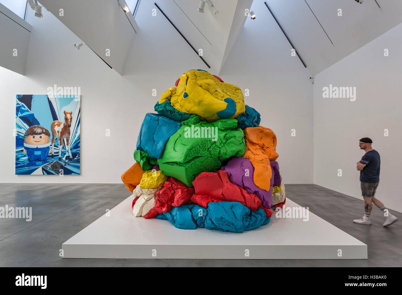 Jeff Koons-Skulptur in der Newport Street Gallery. Newport Street Gallery, Vauxhall, Vereinigtes Königreich. Architekt: Caruso St John, 2016. Stockfoto