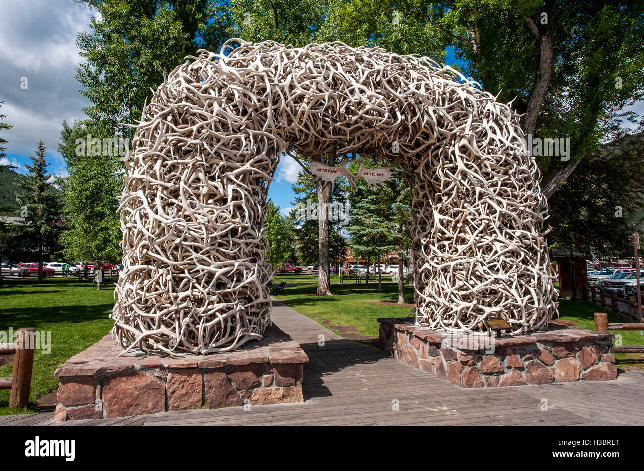 Elch Geweih Bögen Hauptort square downtown Jackson Hole, Wyoming, USA. Stockfoto