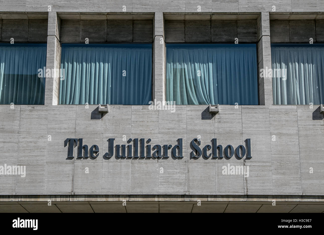 Fassade an der Juilliard School. Stockfoto