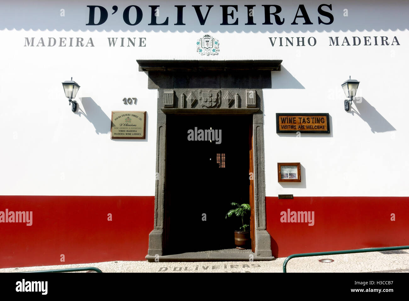 Oliveiras Madeira-Wein-Lager und Shop Funchal Madeira Stockfoto