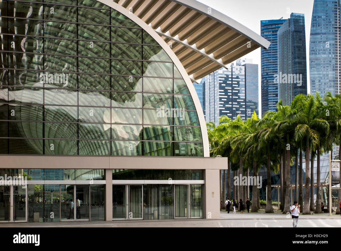 Singapur, Marina Bay The Shoppes Shopping Centre, außen Stockfoto