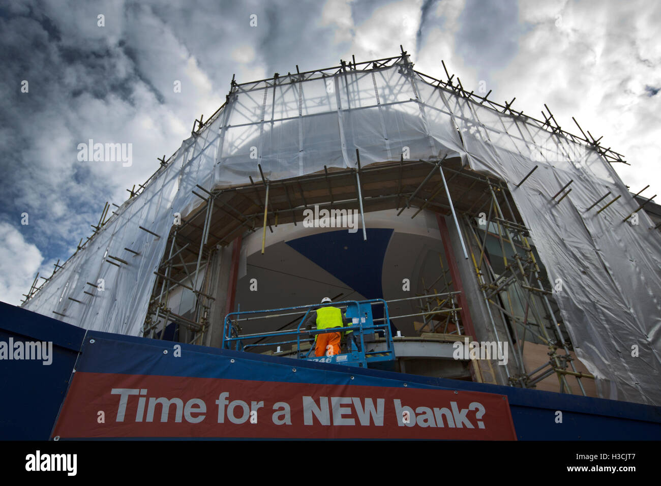 Bau der neuen Metro Bank bei Wimbledon Bridge House, Wimbledon, Südwesten von London, England, UK Stockfoto