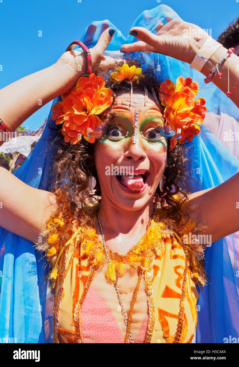 Brasilien, Bundesstaat Rio De Janeiro, Stadt von Rio De Janeiro, Gloria, Bloco Orquestra Voadora Karnevalsumzug. Stockfoto