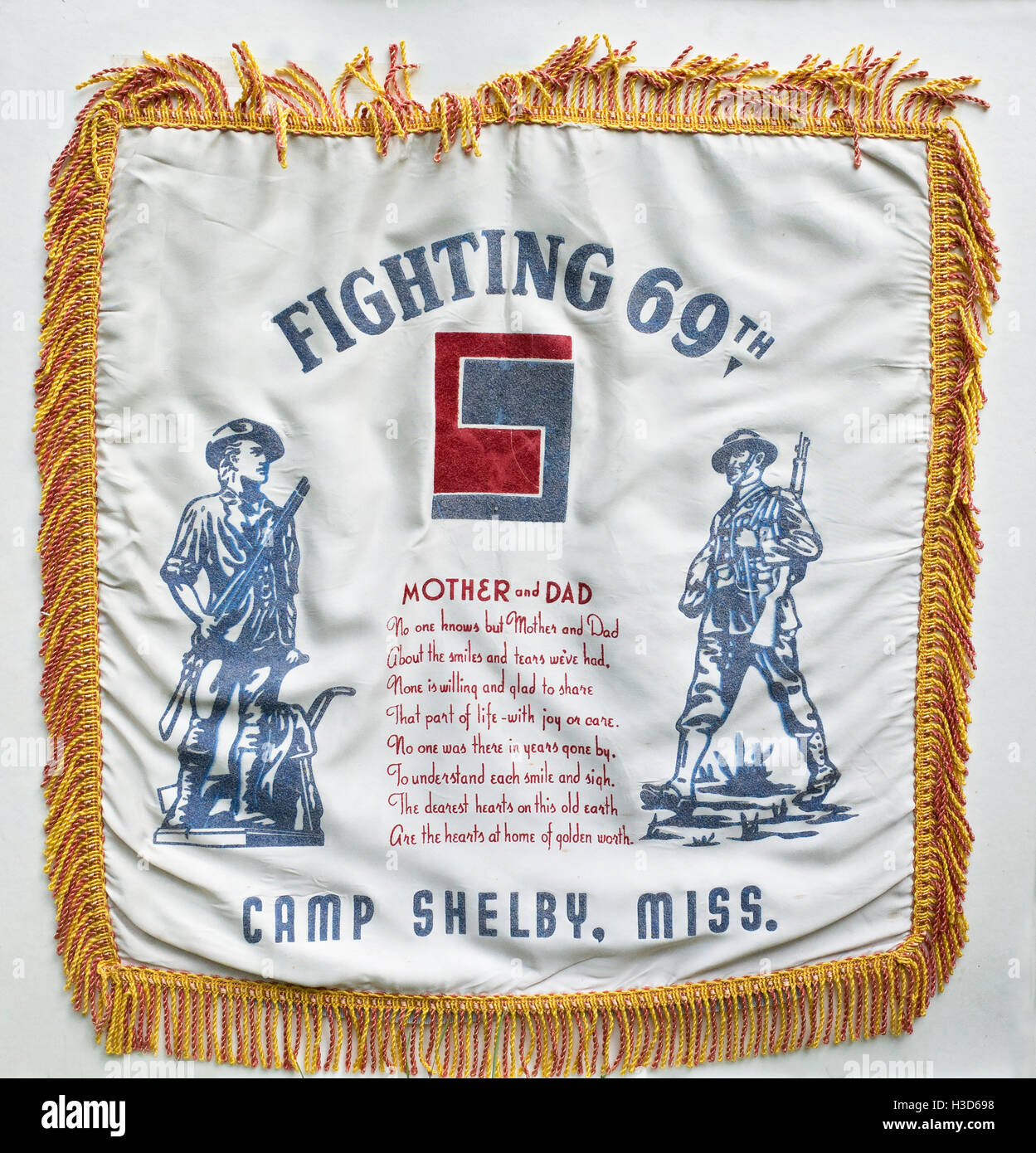 69. militärische Souvenir Kissenbezug zu Ehren von Mutter, Vater und Heimat zu kämpfen. St Paul Minnesota MN USA Stockfoto