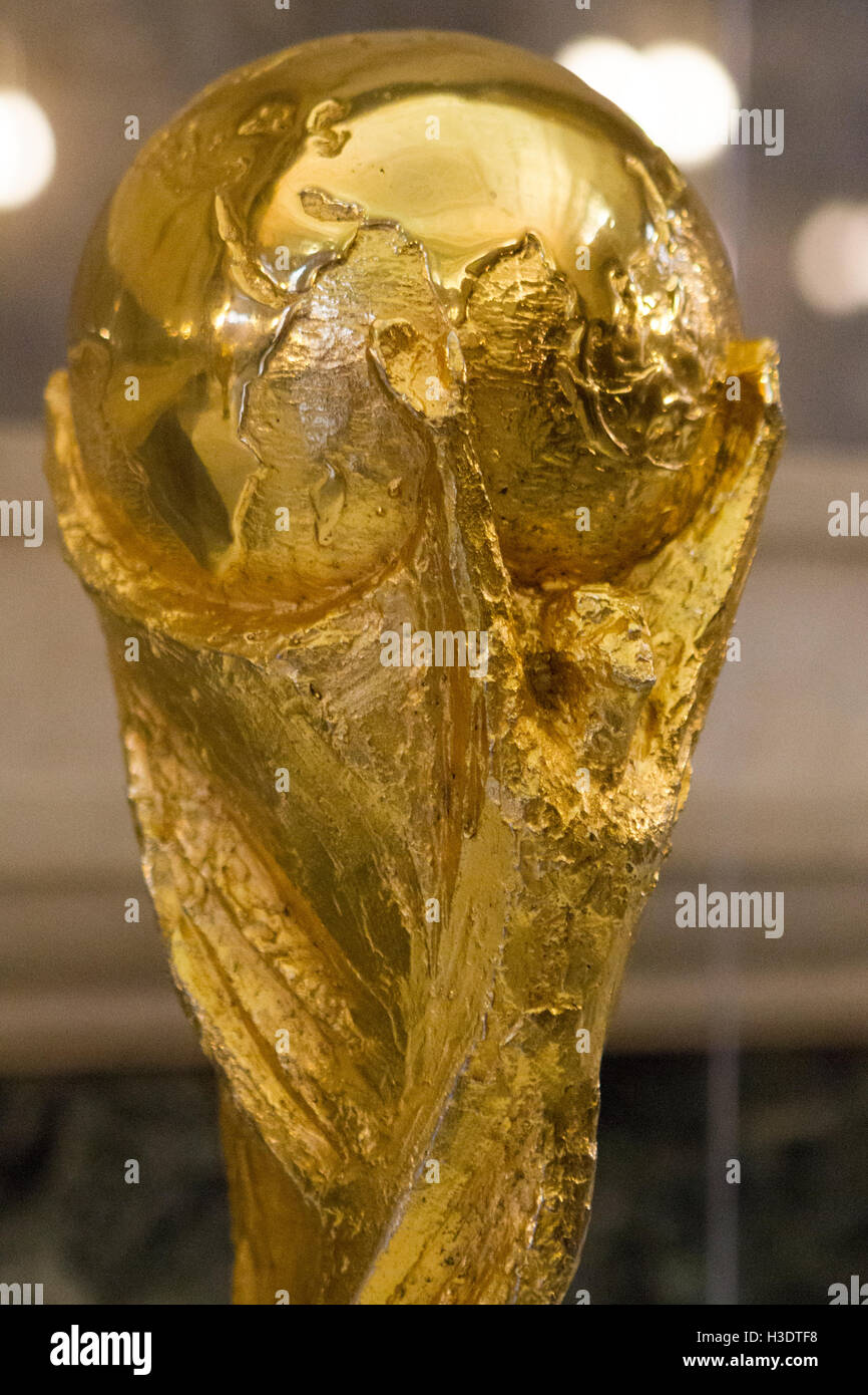 Detail des 2006 FIFA World Cup Trophy. Stockfoto