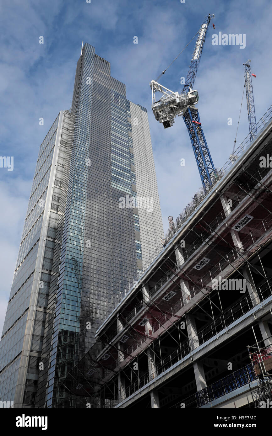 Der Reiher, aufbauend auf Bishopsgate in The City of London UK KATHY DEWITT Stockfoto
