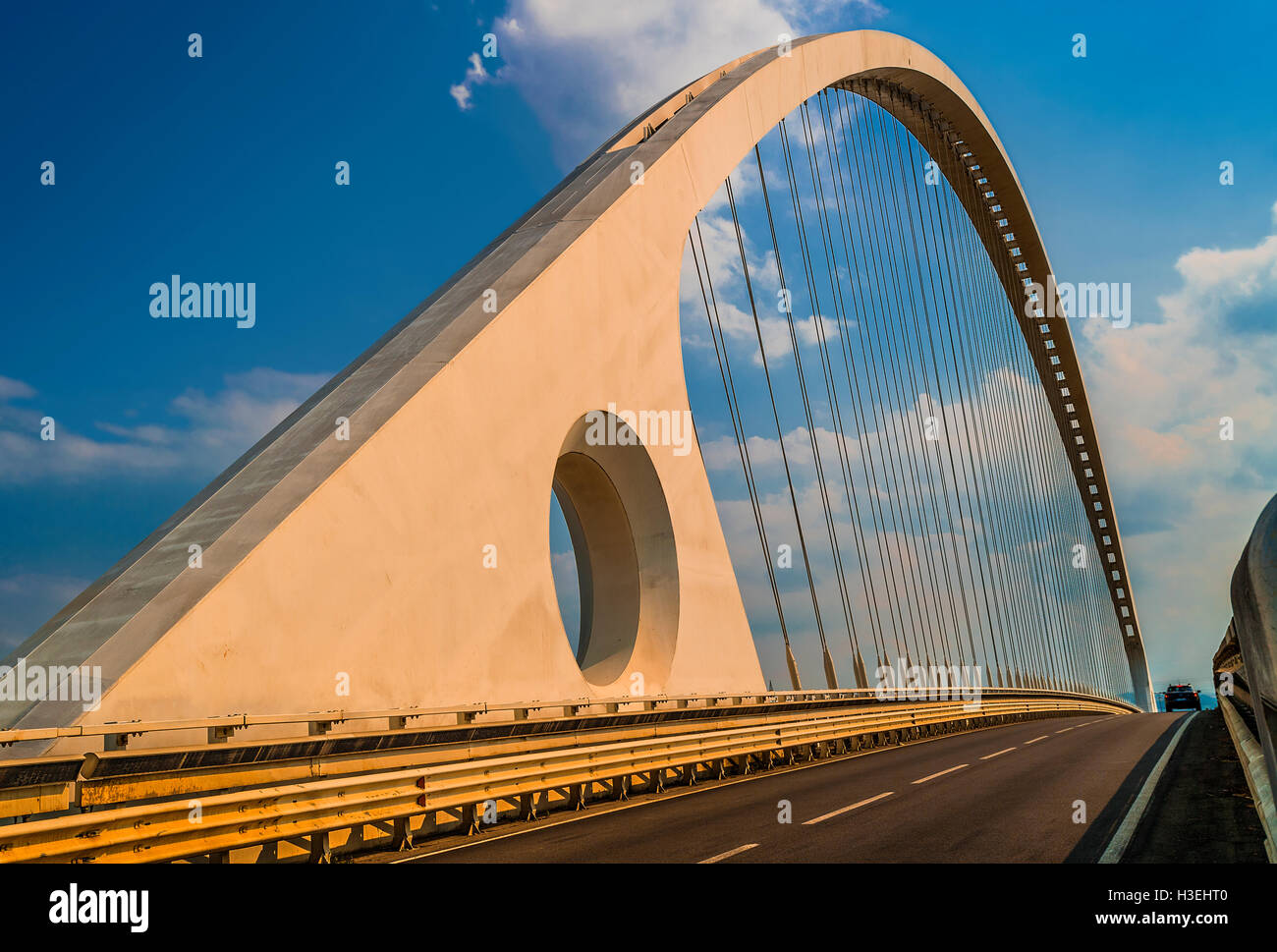 Italien-Emilia-Romagna-Reggio Emilia Architektur von Santiago Calatrava - The Bridges Stockfoto