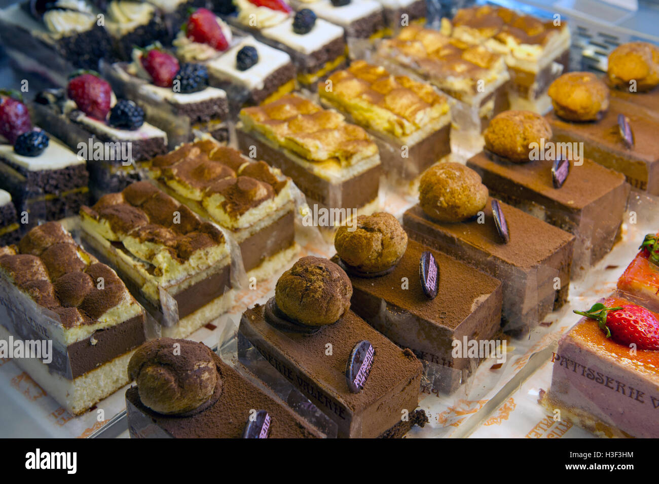 Patisserie Valerie, Cabot Circus, Bristol, UK. Stockfoto