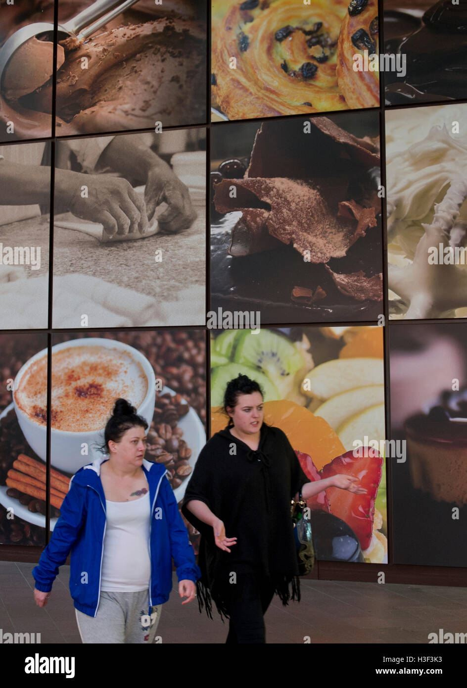 Patisserie Valerie, Cabot Circus, Bristol, UK. Stockfoto