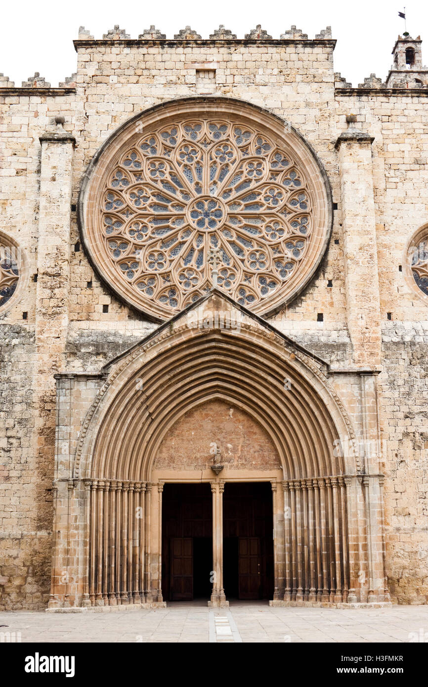 Benediktinerkloster Build im romanischen Stil in Sant Cugat del Valles, Spanien Stockfoto