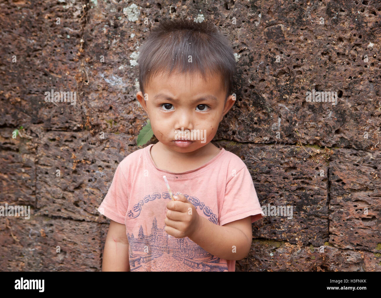 Porträt eines jungen Mannes in der Angkor Archäologische Park, Siem Reap, Kambodscha. Stockfoto