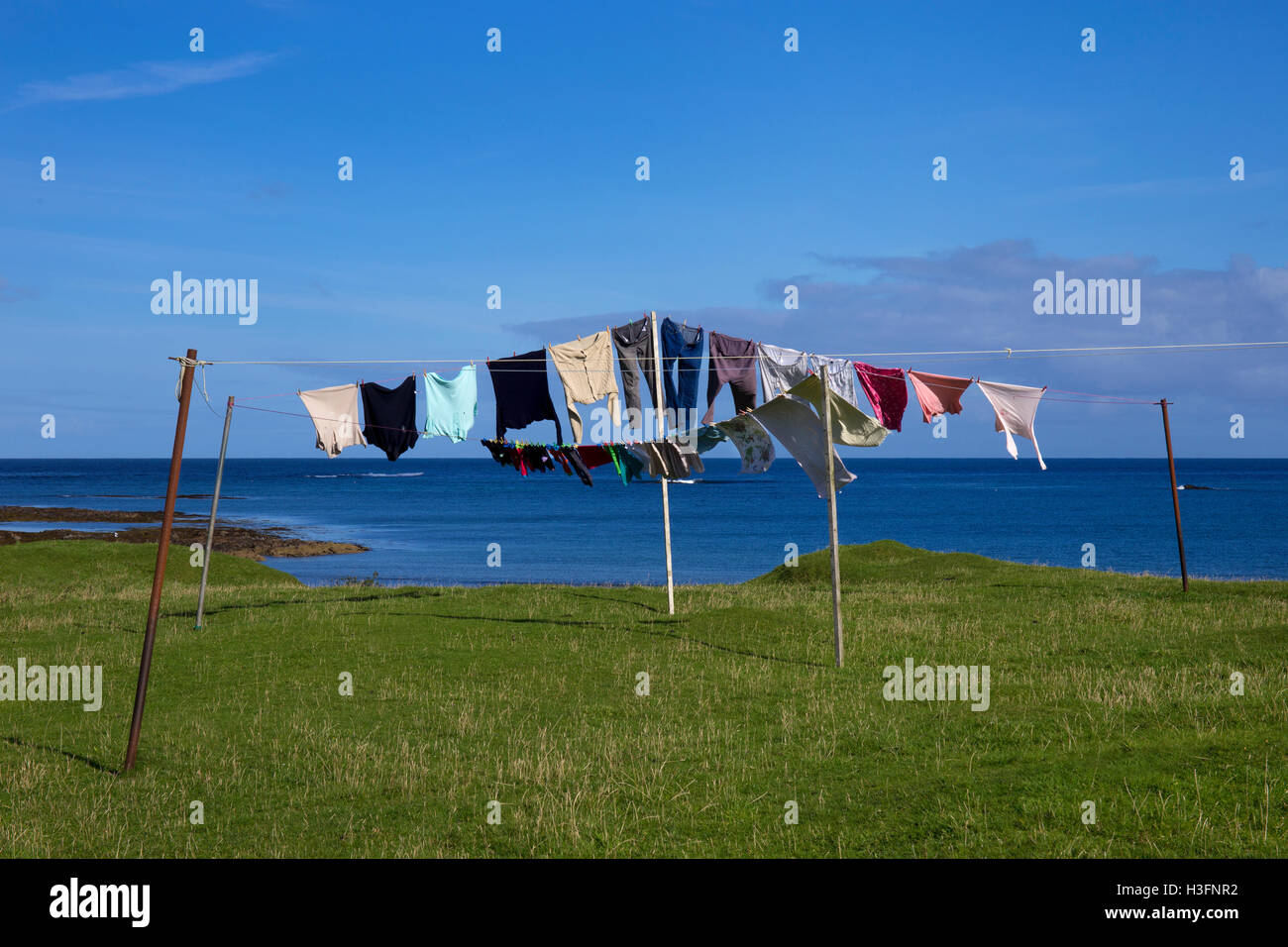 Kleidung auf einer Wäscheleine, Tiree, Inneren Hebriden, Argyll and Bute, Scotland Stockfoto