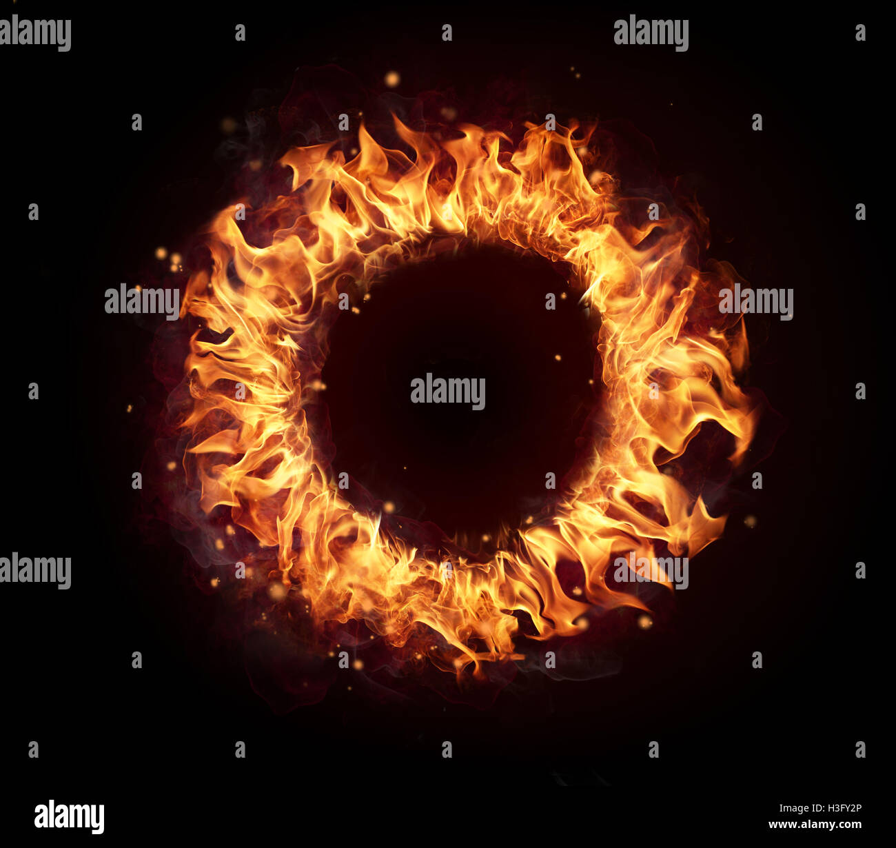 Abstrakte Form des Feuers Kreis isoliert auf weißem Hintergrund Stockfoto