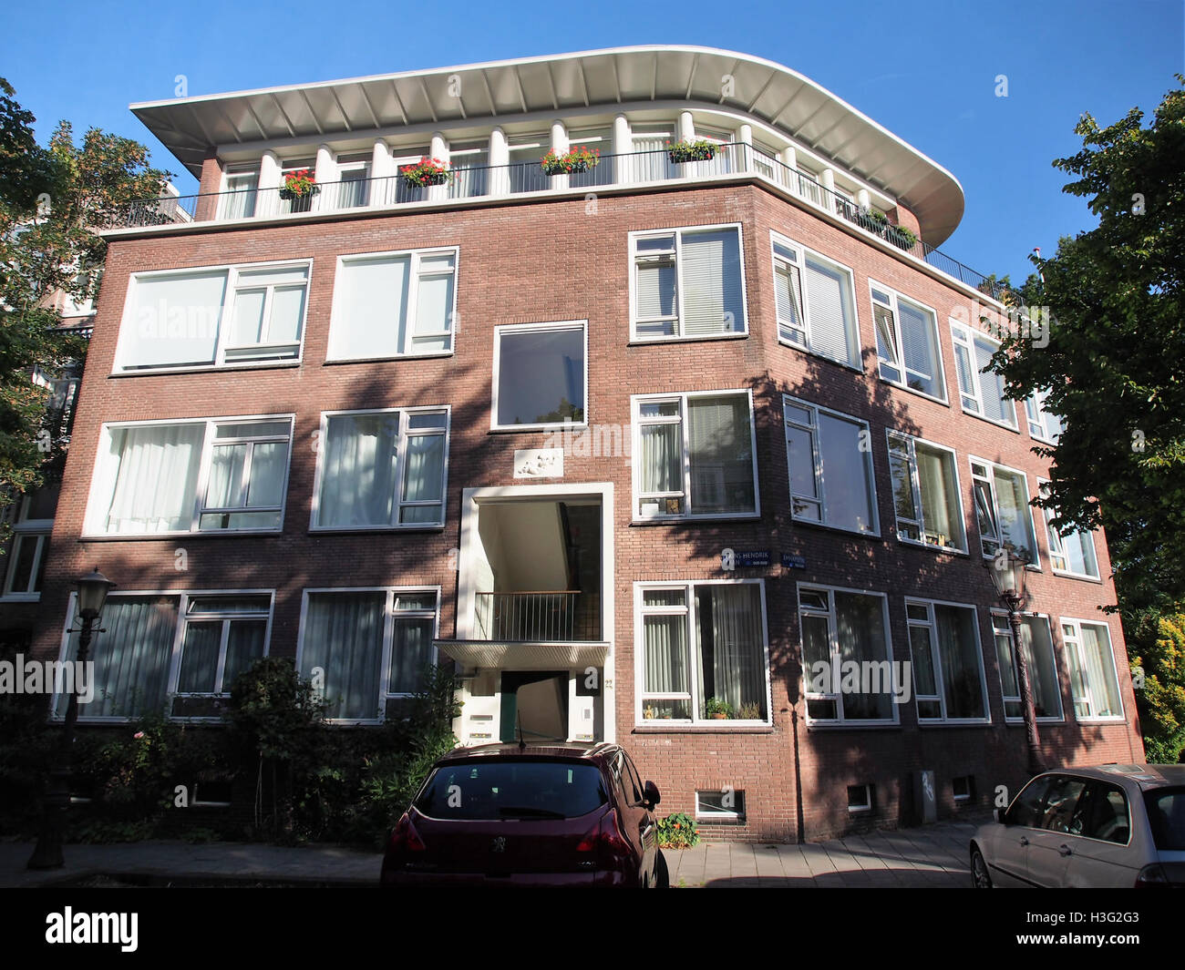 Prins Hendriklaan 22-24, ein historisch und architektonisch bedeutendes Gebäude in den Niederlanden, bekannt für seinen unverwechselbaren Stil und kulturelles Erbe. Stockfoto