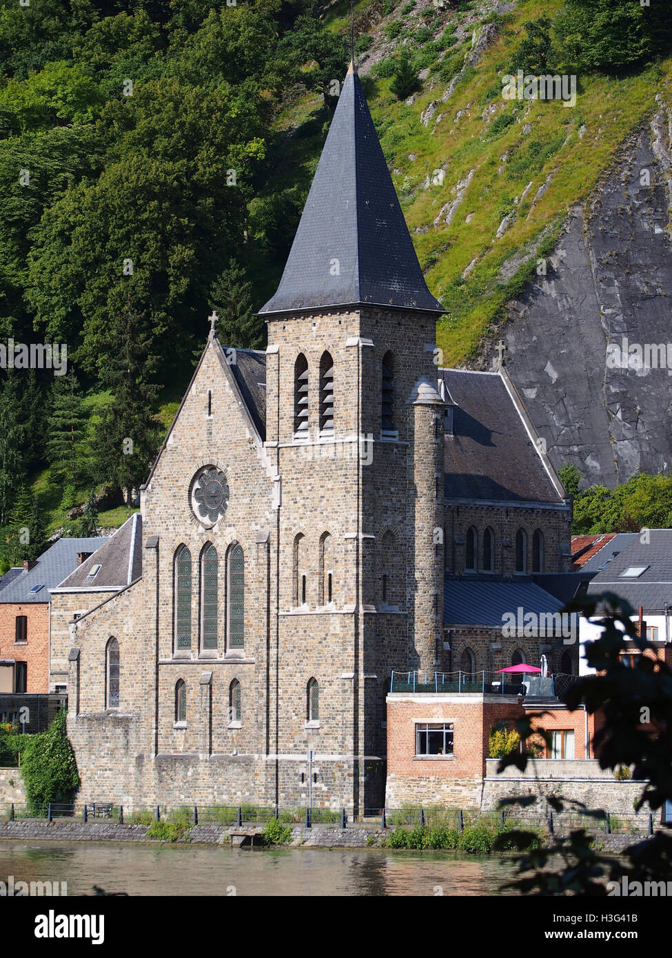 Gebäude an der Maas in der Nähe von Dinant pic1 Stockfoto