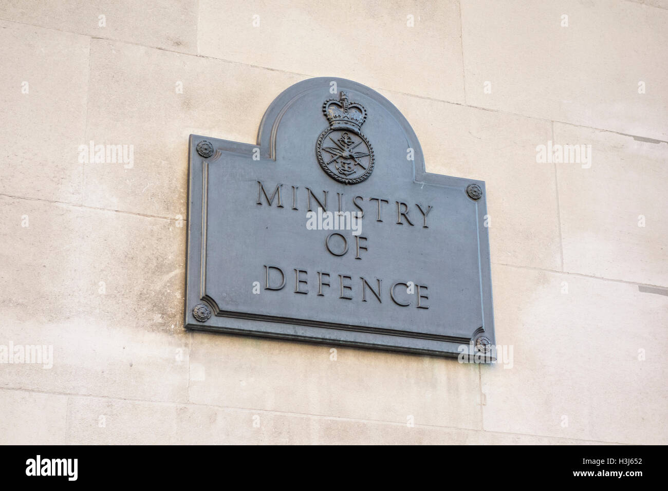 Gebäude des Verteidigungsministeriums Zeichen, London, UK Stockfoto