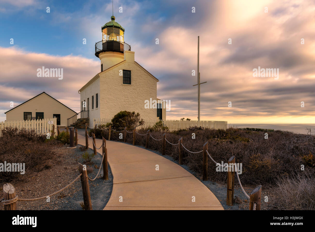 Alten Point Loma Leuchtturm bei Sonnenuntergang in San Diego, Kalifornien Stockfoto