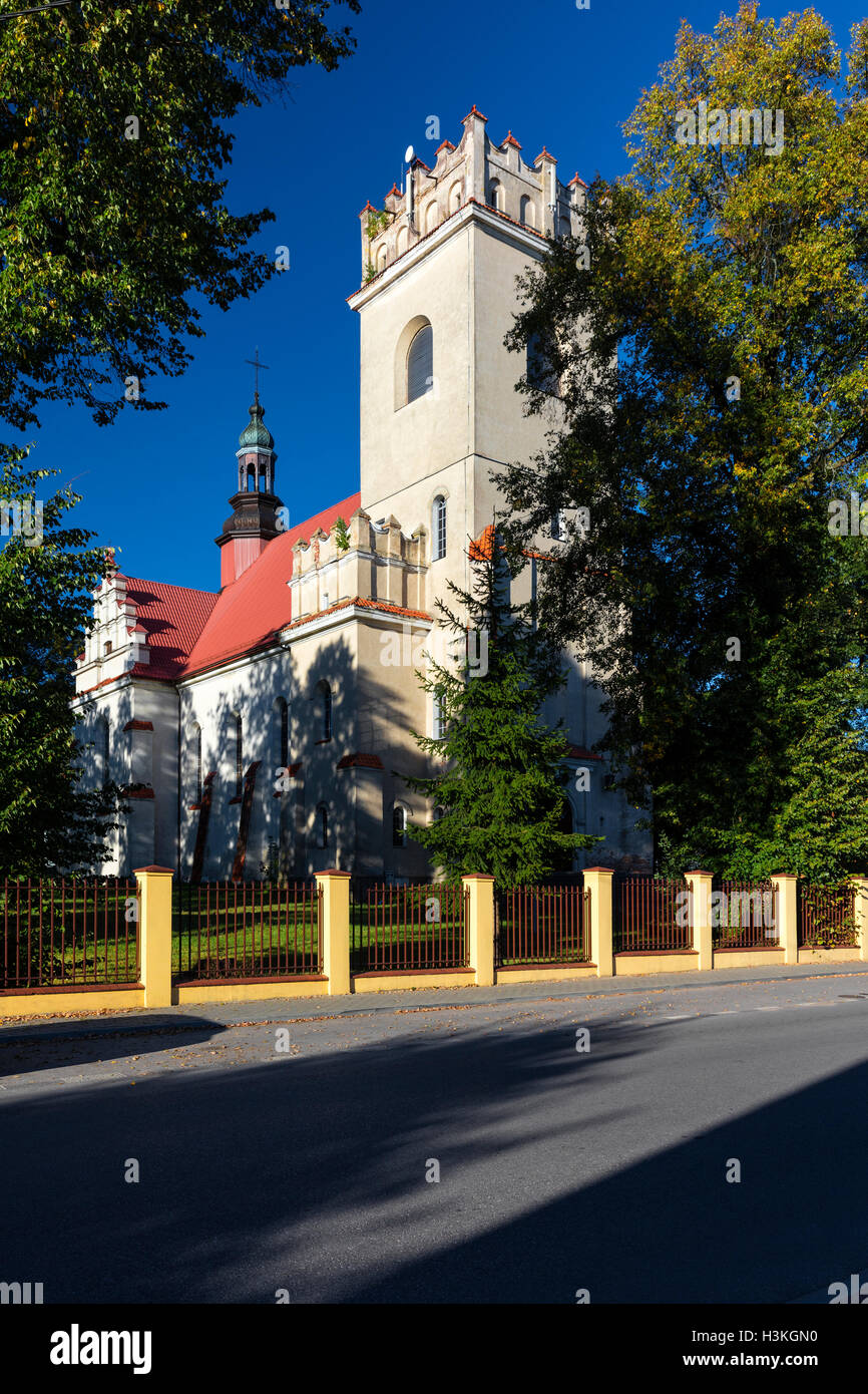 XX Jahrhundert Kirche in Bialowieza, Polen. Stockfoto