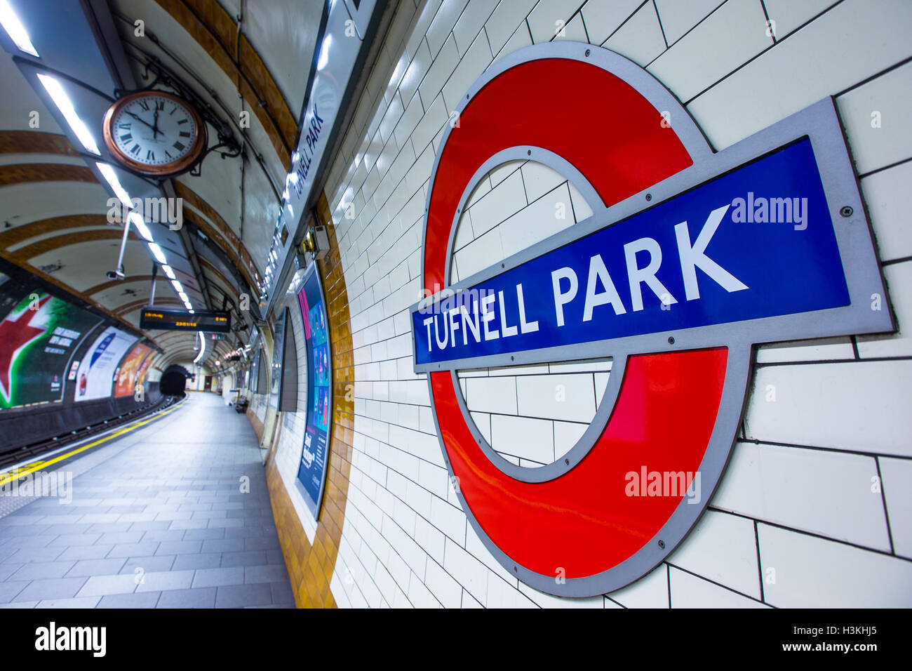 London Underground Zeichen Rondell Stockfoto
