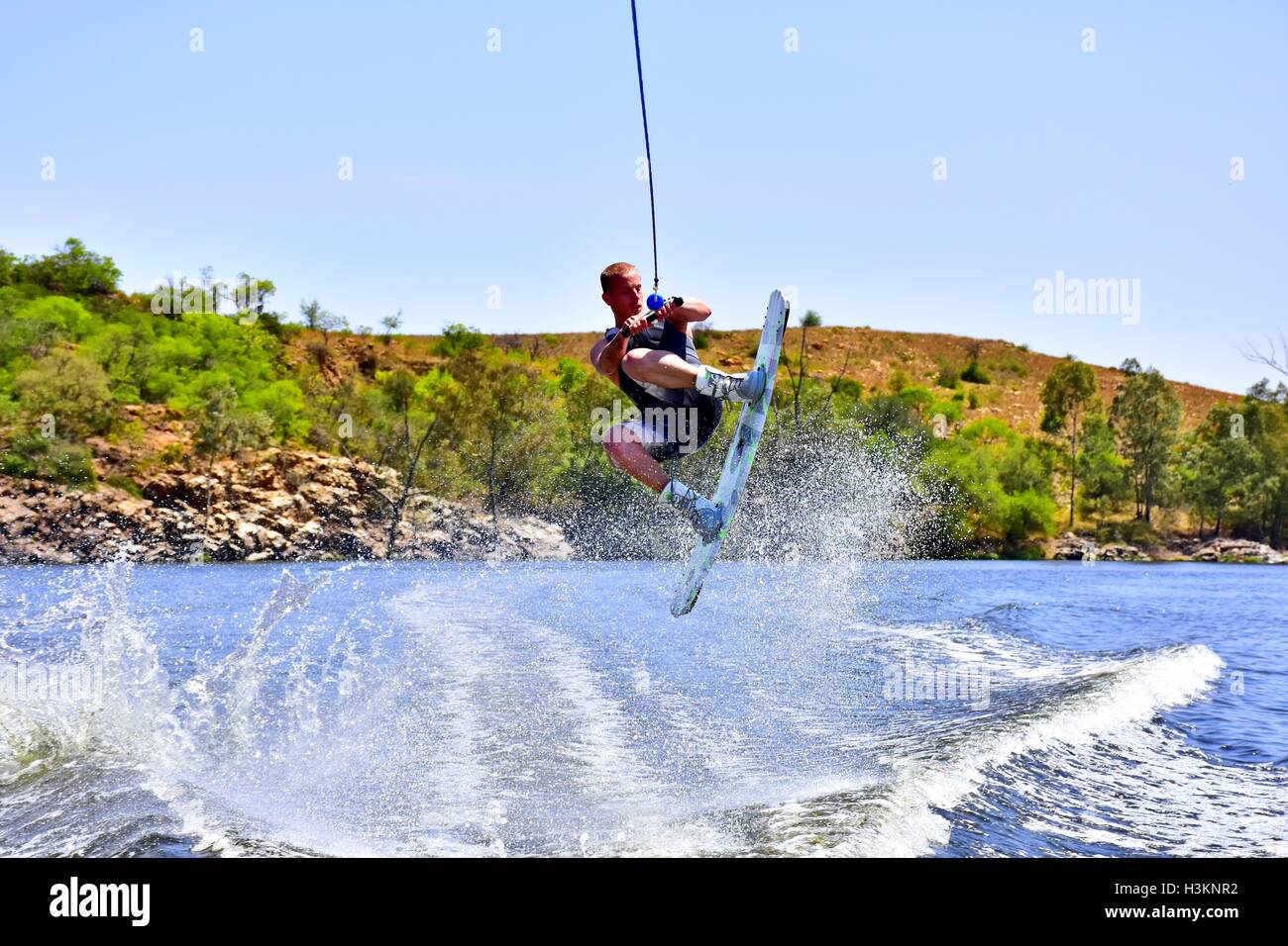 Wakeboard springen in Südafrika Stockfoto