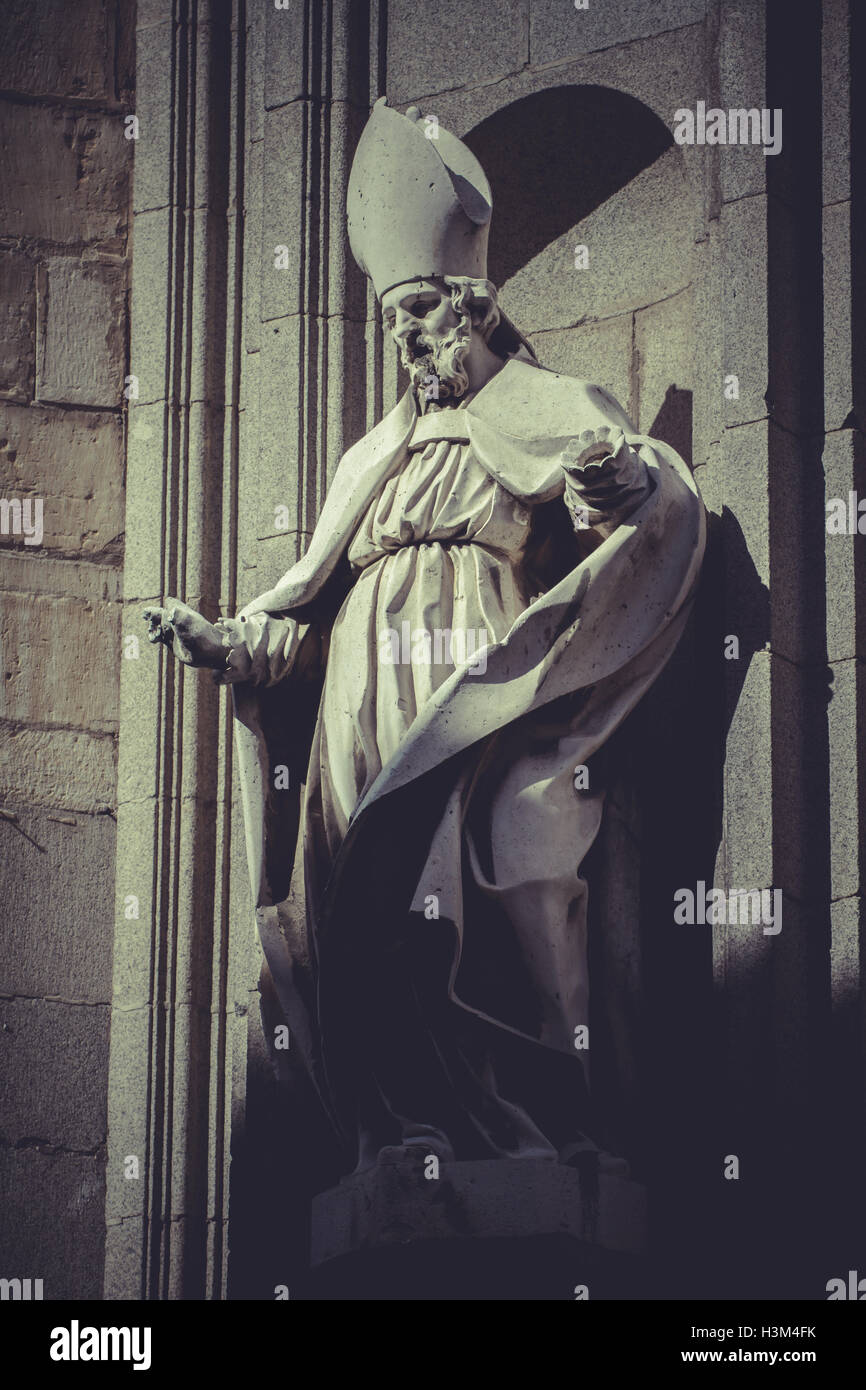 Toledo, Kaiserstadt. Skulpturen an der Fassade der Kathedrale Stockfoto