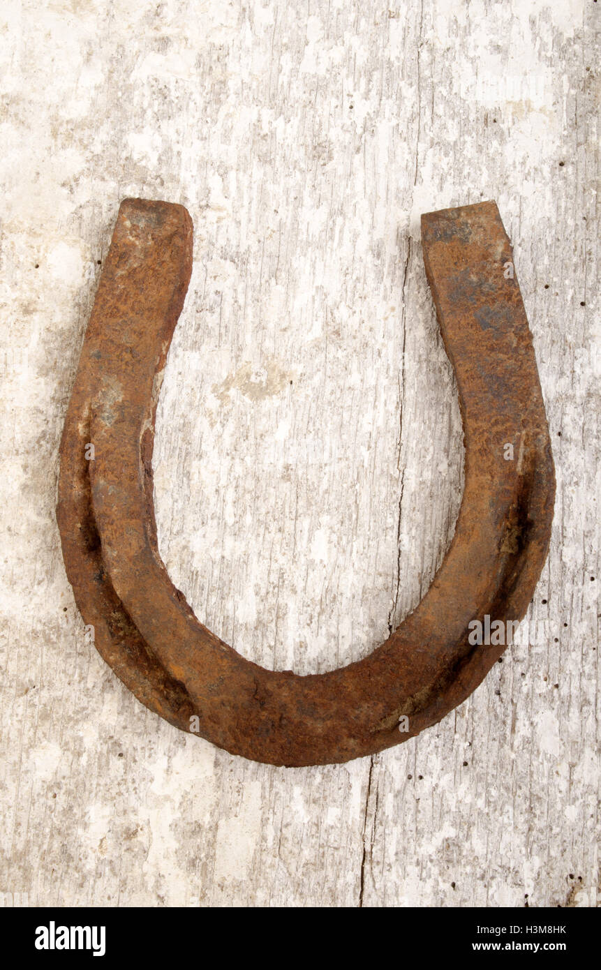 Wie Rum Hängt Man Ein Hufeisen Auf Hufeisen symbol -Fotos und -Bildmaterial in hoher Auflösung – Alamy