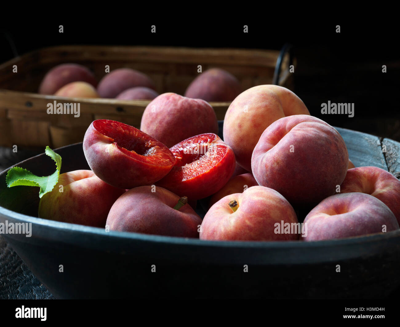 Frisches Bio-Obst, Spezialität Aprikosen Stockfoto