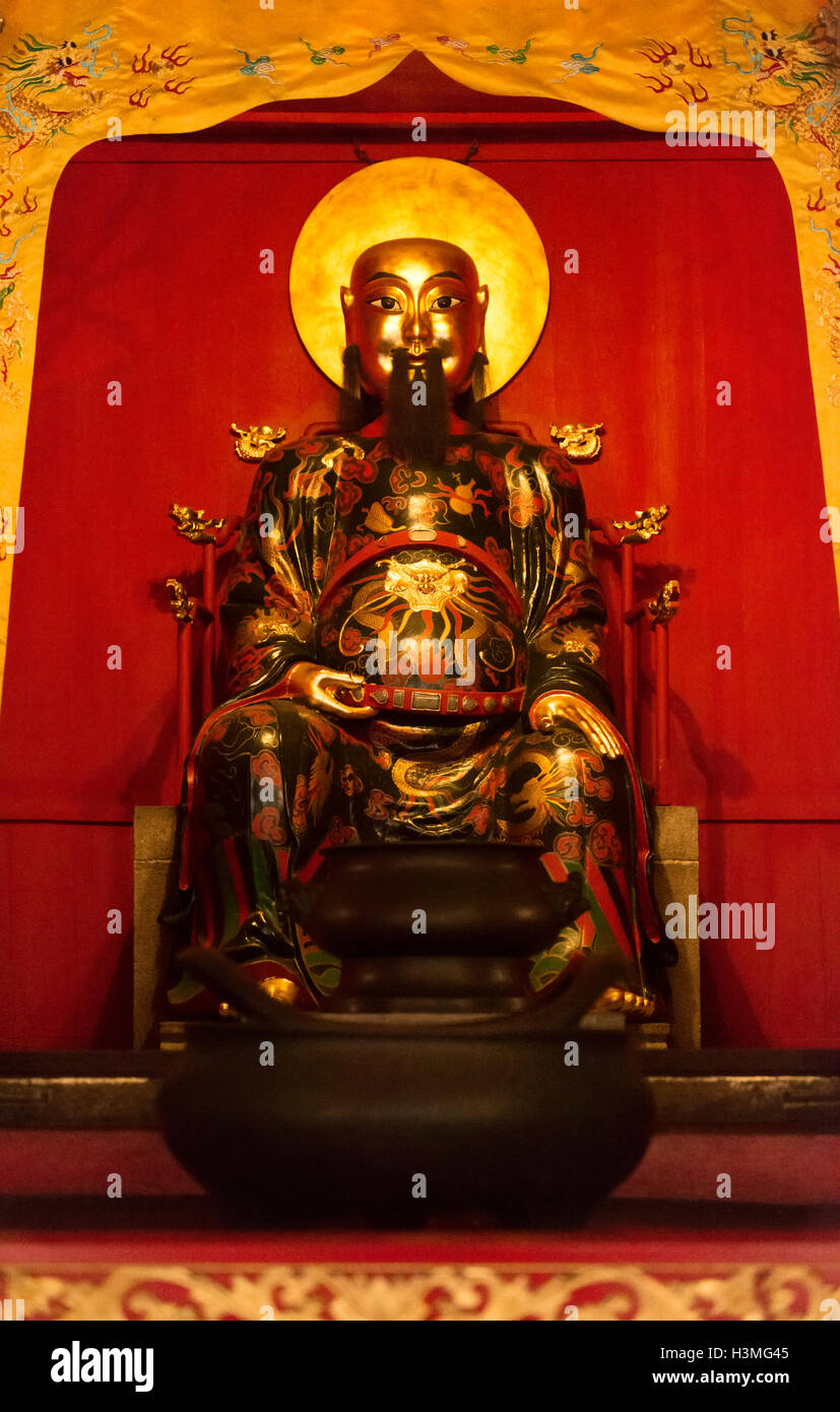 Buddha-Statue in Foshan Ahnentempel Altar in Foshan, Guangdong, China 2016 Stockfoto