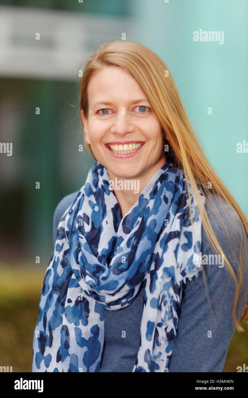 schöne Frau, Herbst outdoor portrait Stockfoto