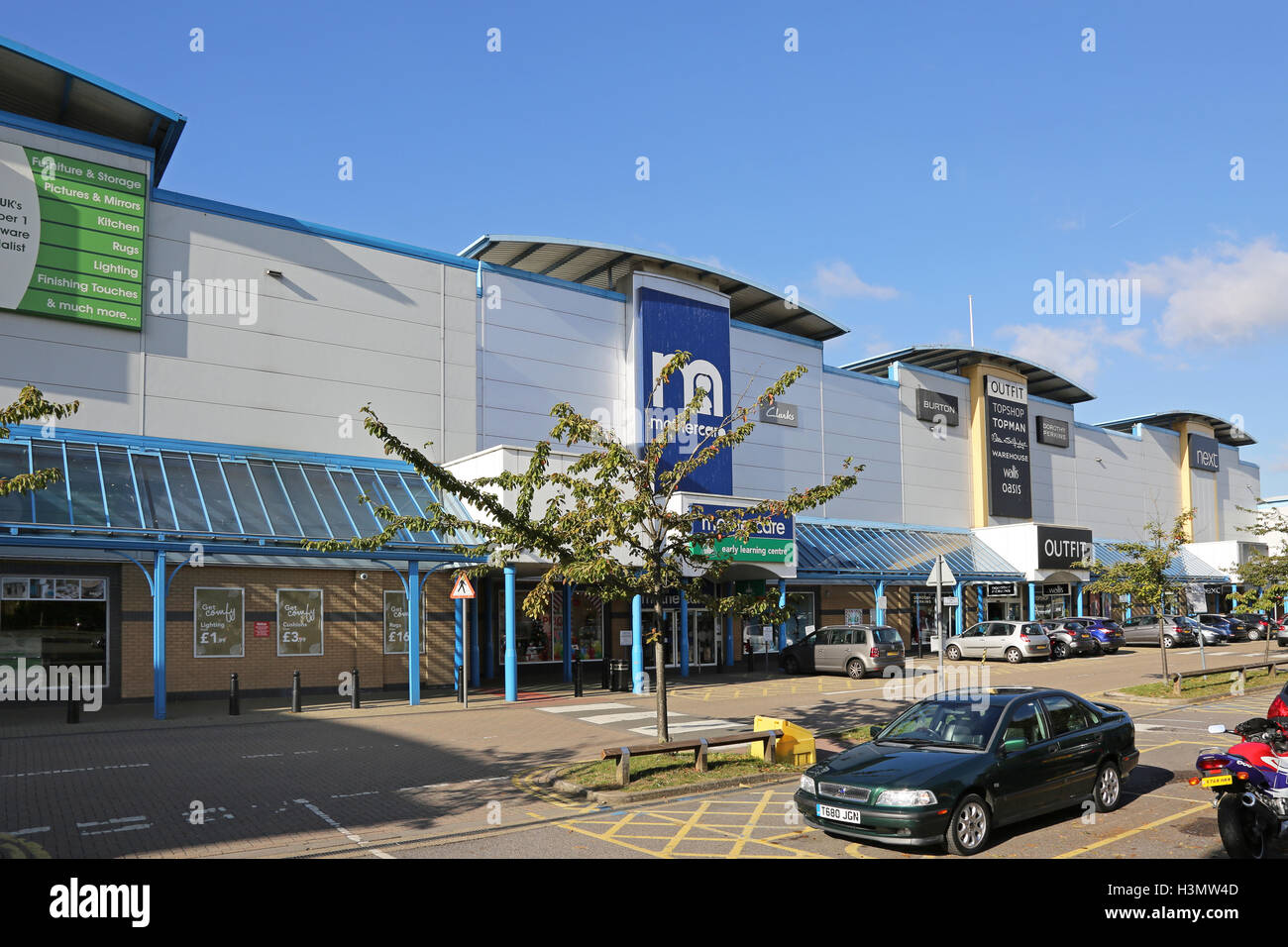 Geschäfte auf der Verkaufsfläche Valley Park, Purley Way, Croydon, UK. A-Dur aus der Stadt, shopping-district in Süd-London, UK Stockfoto