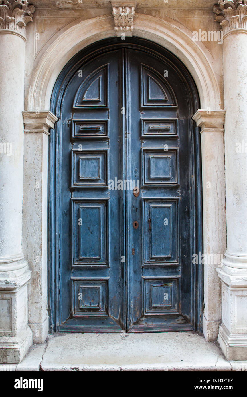 Italienische Tür Stockfoto