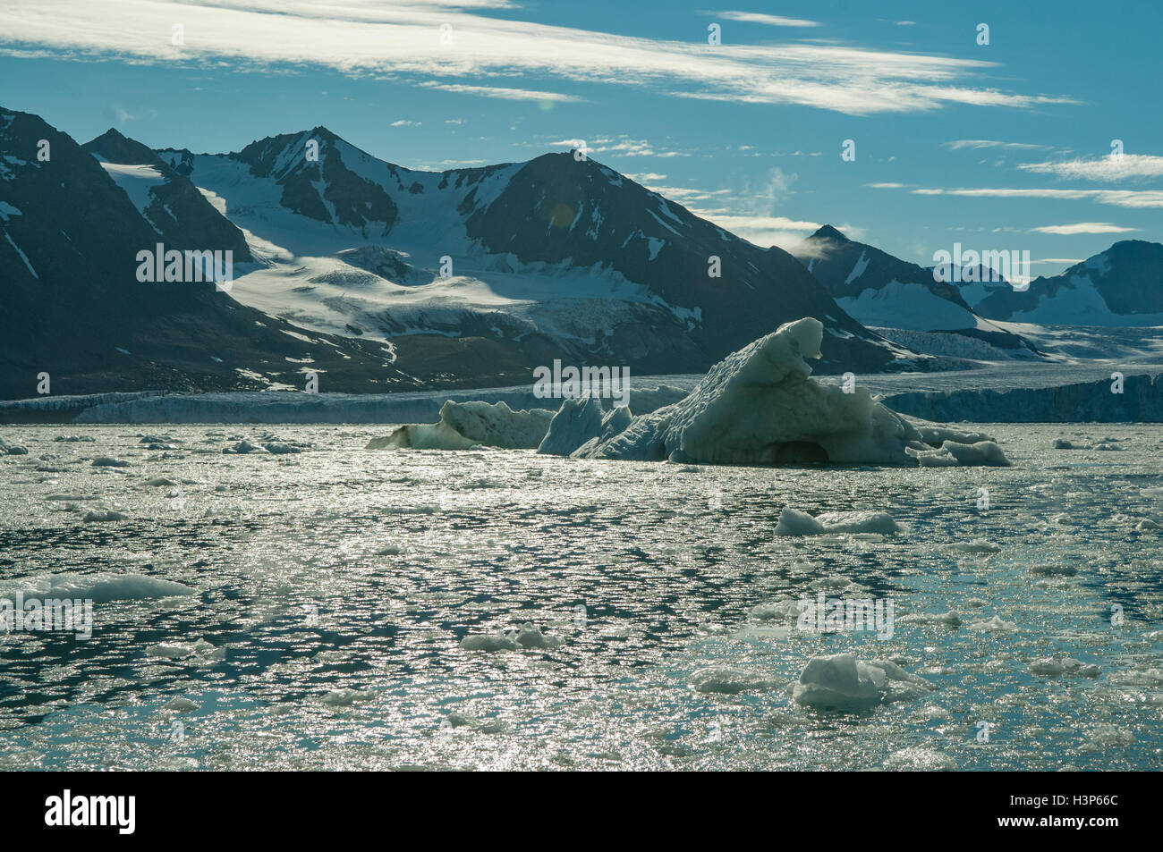 Dreiste Eis in Samarinbreen, Spitzbergen, Norwegen Stockfoto